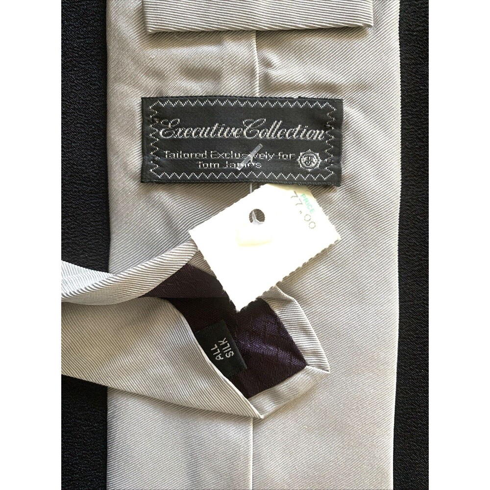 Vintage 90s Tom James Silk Neck Tie Silver Gray NOS Designer Executive Corpcore
